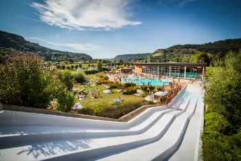 Capanna a Ornans,Camping Ecologique LA ROCHE D'ULLY - Le Grenier Blochet, - 16m2- 1 chambre - atypique, un rêve d'enfant 924453 N°982997