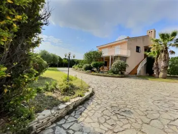 Casa a Béziers,Splendide maison pour 10 personnes avec piscine privee et grands espaces ref 350914 965937 N°983779