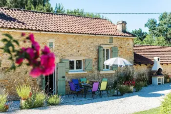 Villa à Blanquefort sur Briolance, Gîte Le Cayroux proche Dordogne 980138 N°984087