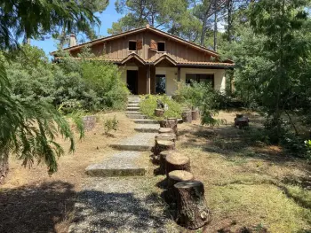 Chalet in Carcans, Réf 6C: Ancien Chalet idéal pour 8 personnes à Maubuisson 987798 N°984315