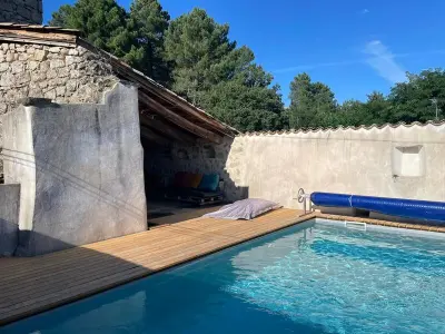 Maison à Saint Julien du Serre,La Trêve - Mas 12 personnes rénové avec Piscine 1003472 N°984754