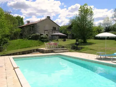 Maison à Paussac et Saint Vivien,Totally Secluded Stone Cottage With 1008801 N°984943