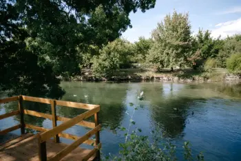 Huisje in Le Thor,Charmant ecolodge avec accès privatif a la rivière 1031722 N°985860