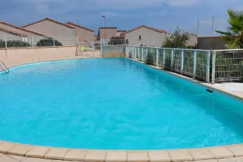 Maison à Saint Pierre La Mer,Jolie maison avec piscine - proche plage 1032377 N°985880