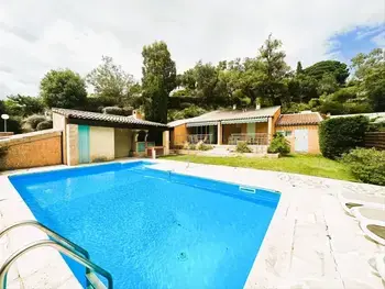 Villa in La Londe les Maures,MAZET FELIX Mazet pour 6 personnes avec piscine privée au domaine de Valcros à la Londe les Maures 771690 N°779636