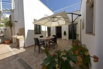 Casa a Floridia,Casa Bianca Einzelhaus fuer 4 Pers mit Privatpool IT-96014-2603 N°991565