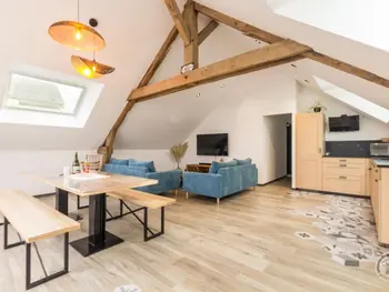 Appartamento a Grandparigny,Charmant appartement 3 chambres avec terrasse, proche Mont-Saint-Michel et activités familiales FR-1-362-1088 N°993815