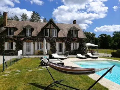 Gite à Isdes,Maison de Charme avec Piscine et Parc Arboré en Sologne FR-1-590-393 N°993849