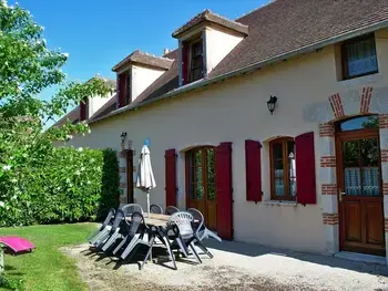 Cottage in Lorcy,Charmante Maison Rurale avec Terrasse Privative, Proche A.77 et A.19, entre Gâtinais et Fontainebleau FR-1-590-58 N°993870