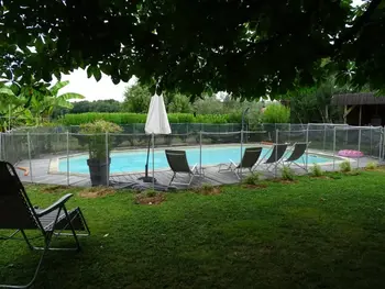 Cottage in Monbazillac,Maison de charme à Monbazillac : piscine, jardin privatif, proche de Bergerac et vignobles FR-1-616-342 N°996542