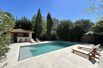 Huisje in Les Angles,Grande Maison avec piscine à 5 min d’Avignon 1181541 N°997343