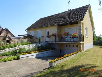 Cottage in Dhuizon,Gîte familial en Sologne : jardin, équipements enfants, vélos, proche Châteaux de la Loire FR-1-491-348 N°999915