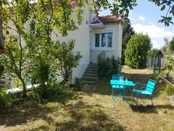 Cottage in Muides sur Loire,Gîte rénové avec jardin clos, proche des Châteaux de la Loire et de l'itinéraire « La Loire à Vélo » FR-1-491-410 N°999976