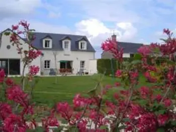 Agriturismo a La Chapelle Saint Martin en Plaine,Maison avec piscine privative, proche châteaux de la Loire, 3 chambres, animaux acceptés, WiFi inclus FR-1-491-413 N°999979