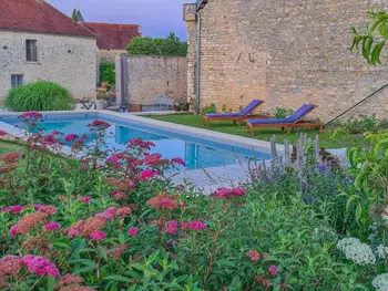 Gîte in Maisons lès Chaource,Charmant Cottage avec Piscine à Maisons-lès-Chaource - Jardin Privé, Poêle à Bois, Proche Troyes FR-1-543-331 N°1000318