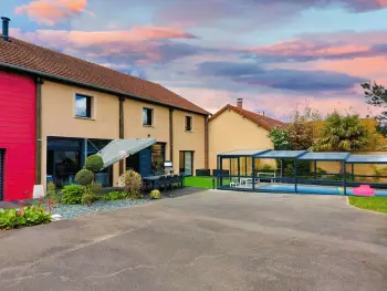 Casa rural en Le Coudray,Maison Moderne avec Piscine Chauffée, Salle de Cinéma, et Activités pour Familles près de Chartres FR-1-581-136 N°1003178