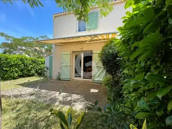 Casa en Saint Vincent sur Jard,Pavillon 4/5 pers. avec piscine à 1,4 km de la plage Belesbat, Saint Vincent sur Jard FR-1-357-327 N°1003309