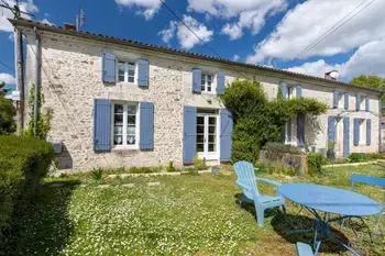 Casa a Epargnes,Le Cottage Bleu - Gîte avec piscine partagée 854187 N°813257