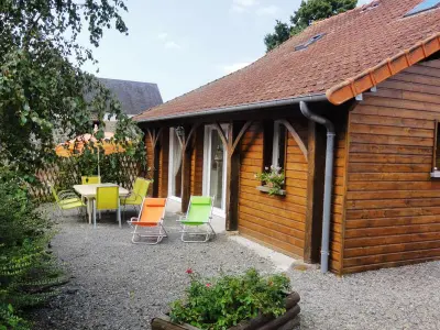 Gite à Saint Aubin des Préaux,Maison Indépendante, 5 Chambres, Jardin, Terrasse, Proche Ferme, Confort Moderne, Accès Internet FR-1-362-657 N°1003617