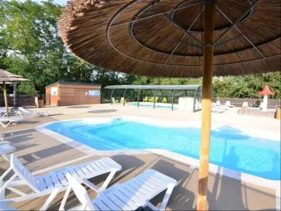 Chalet in Mouilleron le Captif,Camping L'Ambois - I - Chalet 2 ch. Confort - SAMEDI 4 pers. 1018365 N°1004616