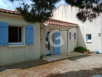 Casa a La Tranche sur Mer,Maison avec Wifi à 600m de la plage, 8 pers, La Tranche sur Mer FR-1-357-330 N°1005430