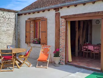 Gite in Bonnée,Chaleureux Gîte avec Terrasse à Proximité de la Loire et des Sites Touristiques FR-1-590-433 N°1005460