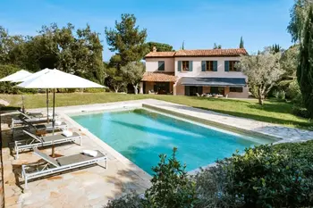 Villa in Gassin,LES PARCS DE LONGAGNE Villa au calme avec piscine privée 992475 N°1005657