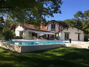 Villa en Hossegor,Villa BARADARENA Villa BARADARENA avec piscine chauffée et jardin pour 10 personnes à Hossegor. 1279519 N°1006436