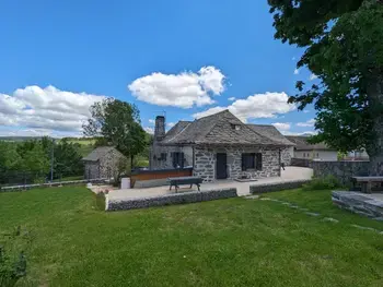 Gite in Saint Front,Gîte familial avec jardin, près du Puy-en-Velay et station de ski des Estables FR-1-582-475 N°1007294