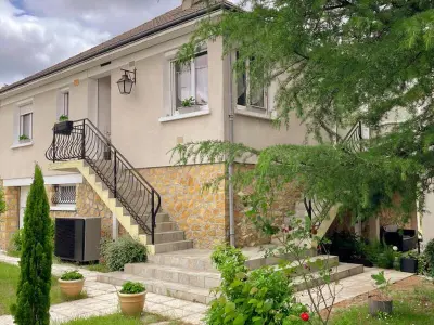 Gite à Romorantin Lanthenay,Gîte tout confort avec jardin, 3 chambres, proche de Beauval et Châteaux de Loire FR-1-491-447 N°1008082