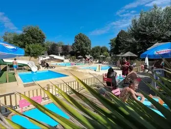 Chalet in Les Eyzies de Tayac,Camping Brin d'amour - Alpille 1299041 N°1008395