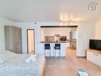 Appartement in Argenteuil,Studio moderne à Argenteuil, près de Paris, avec parking, wifi, et équipements complets FR-1-649-41 N°1008452