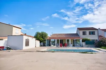 Casa a Cabestany,Maison spacieuse avec jardin et piscine privée 1323569 N°1010940