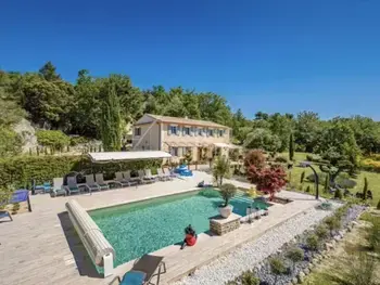 Wohnung in Murs,Villa de 5 chambres avec piscine privée, clim et WiFi dans le Luberon FR-1-767-23 N°1012482