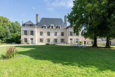 Maison à Marmagne, Le Château de Marmagne - Belle maison de campagne 1347823 N°1012693 - Photo 0