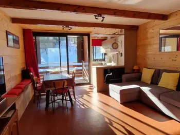 Apartment in Enchastrayes,Appartement T2 pour 6 pers avec terrasse plein sud et cuisine équipée, face aux pistes FR-1-165A-192 N°1012828