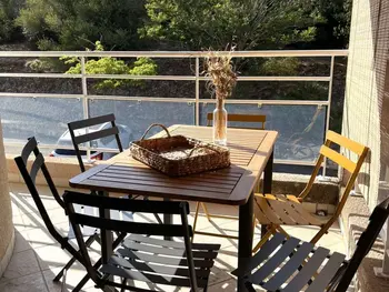 Appartement à Saint Florent,Saint-Florent: 3 Pièces Climatisé avec Terrasse et Piscine FR-1-650-39 N°1013431