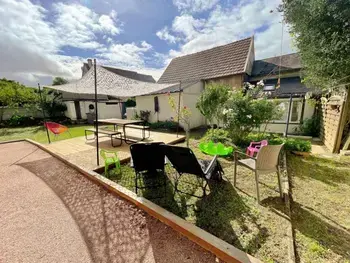 Cottage in Lignières de Touraine,Gîte familial spacieux près de Villandry, avec jardin, pétanque et WIFI FR-1-381-595 N°1017259