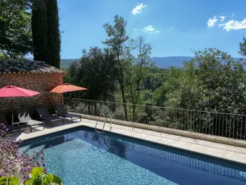 Casa en Ménerbes,Gîte authentique avec piscine privée, climatisation, Wi-Fi et animaux permis à Ménerbes FR-1-708-84 N°1018249