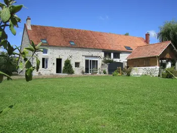 Gîte in Nohant Vic,Charme Authentique en Berry, 11 Pers., Jardin et Wifi FR-1-591-630 N°1019717