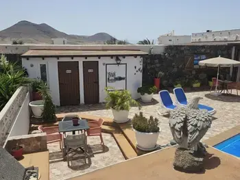 Apartamento en La Oliva,Maison neuve avec piscine privée chauffée à La Oliva ES-346-27 N°1019793