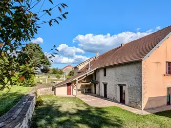 Casa rural en Dampierre sur Linotte,Maison mitoyenne lumineuse proche Vesoul, 4 chambres agréables, terrasse spacieuse FR-1-583-4 N°1022263