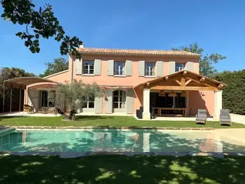 Haus in Venasque,Magnifique mas provençal, 5 chambres, piscine chauffée, Provence FR-1-767-25 N°1026510