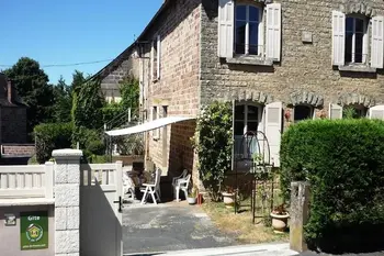 Appartement in VARS SUR ROSEIX,Gîte de France à Vars-sur-Roseix 3 épis FR-19130-11 N°1028152