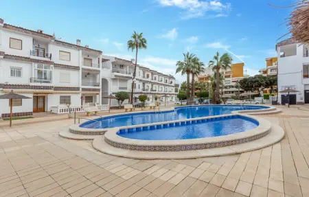 Appartement à Torrevieja - L1030534 - Photo 1