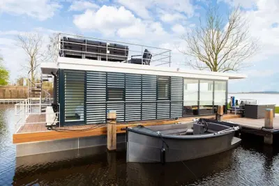 Bateau à Offingawier,Houseboat 'de Valreep' met tuin - Paviljoenwei 2 NL-8626-46 N°1037625