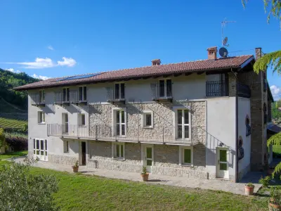 Gite à Loazzolo,Villa Creviolo IT1664.100.1 N°1038664