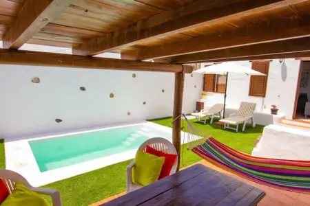 Villa à Antigua, Villa charmante à Antigua avec piscine privée - L1062147 - Photo 1