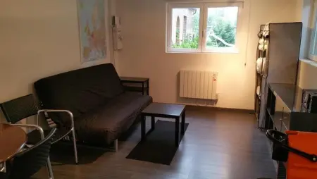 Appartement à Saint Ay, Charmant studio à Saint-Ay, 25 m², avec vue sur le jardin - L1062431 - Photo 1