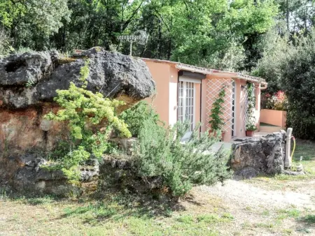 Maison à Montauroux, Maison charmante à Montauroux avec jacuzzi et vue - L1063728 - Photo 1